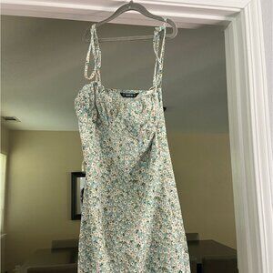 Ladies  spaghetti strap dress